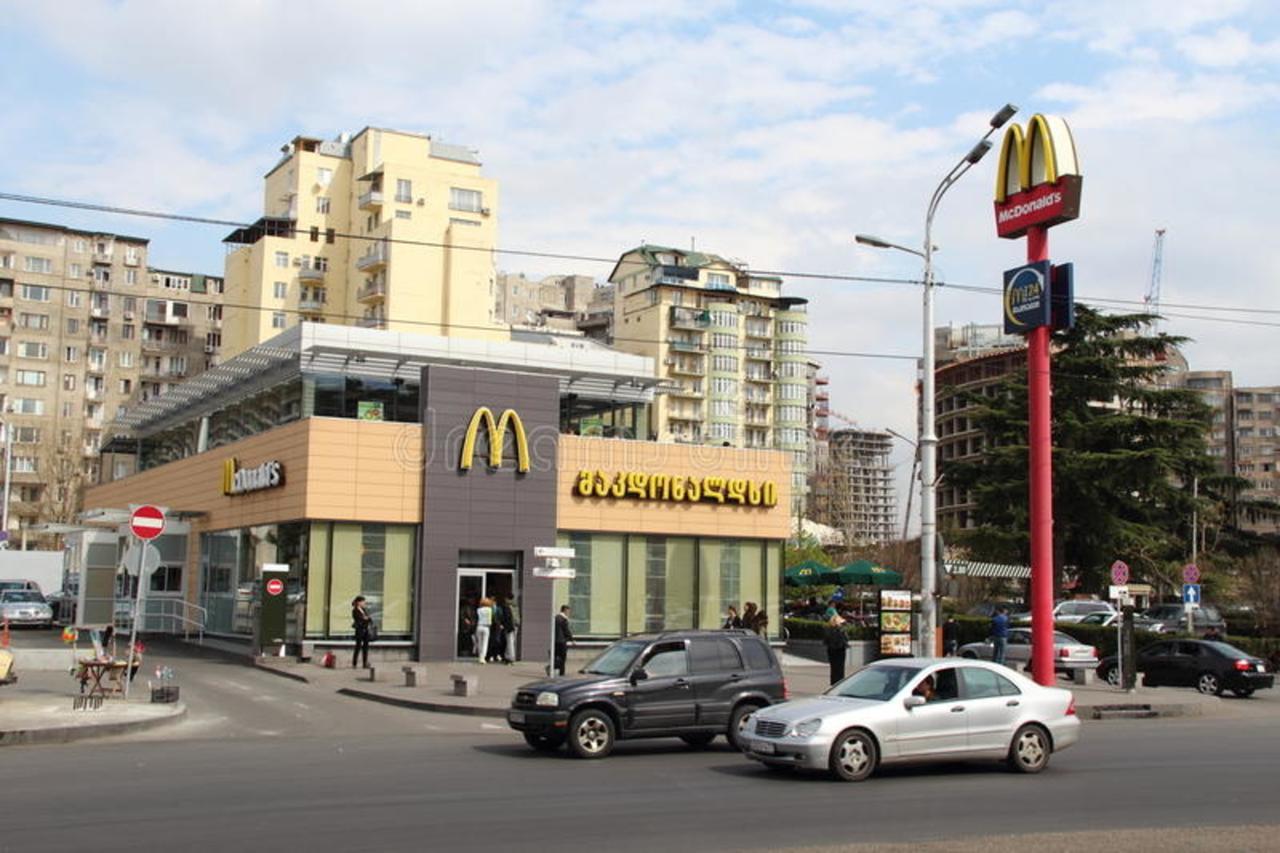 Amadeus Hotel Tbilisi Zewnętrze zdjęcie