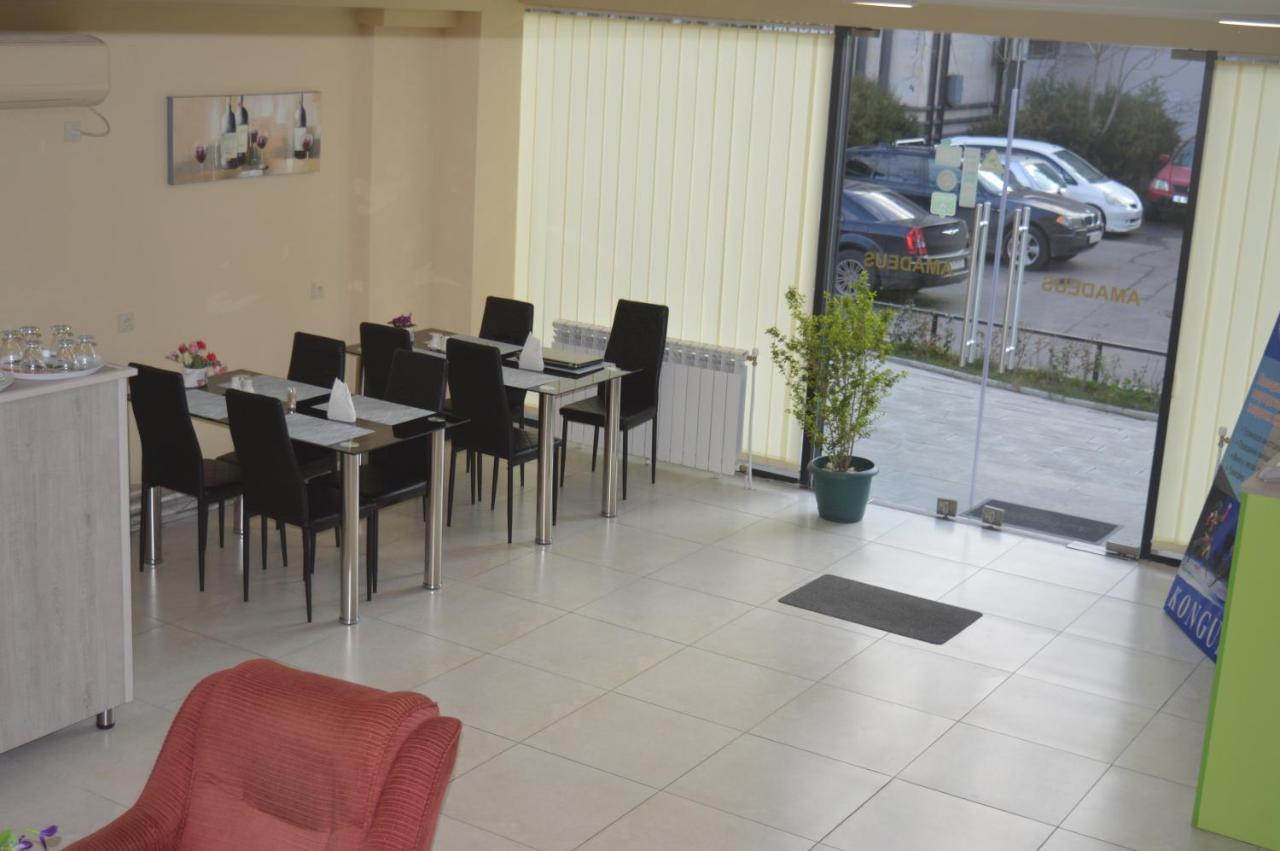 Amadeus Hotel Tbilisi Zewnętrze zdjęcie
