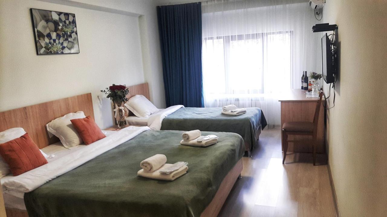 Amadeus Hotel Tbilisi Zewnętrze zdjęcie
